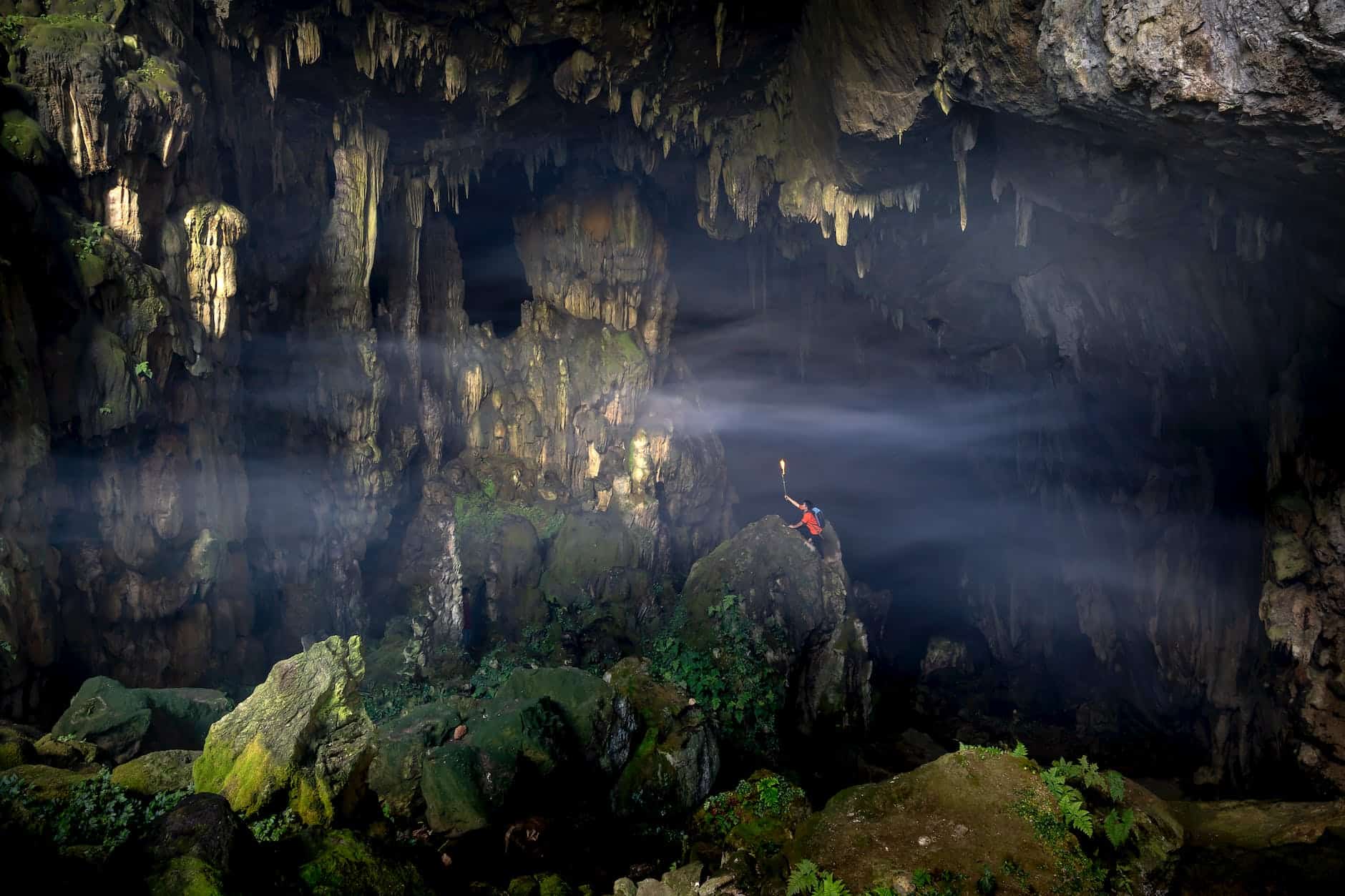 Explorando las Maravillas Subterráneas: Cavernas Impresionantes en Todo el Mundo