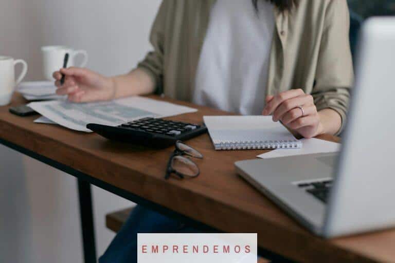 auxiliar administrativos